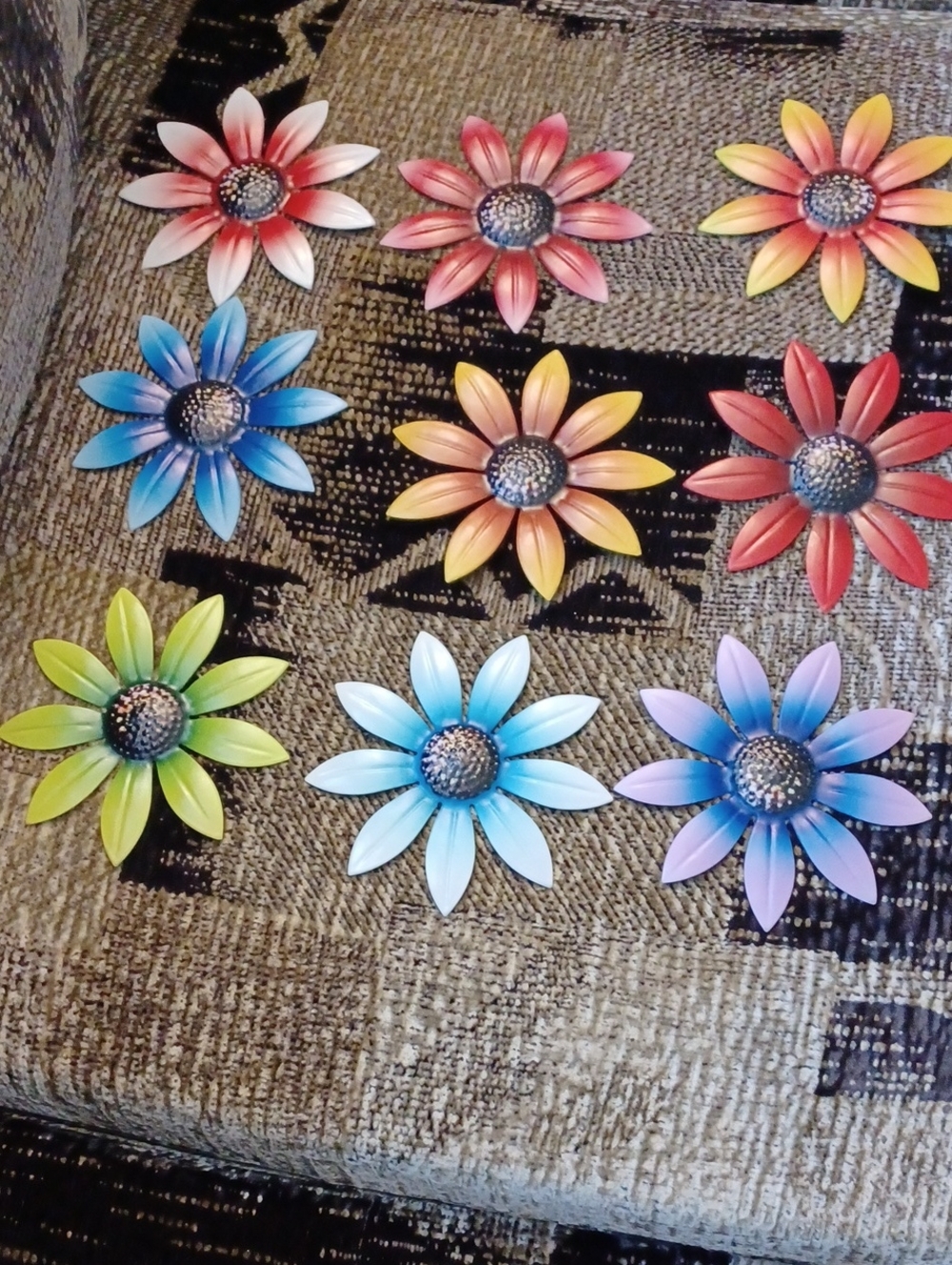 4/$80 New Colorful Metallic Flower Decor - Set Of 9 Flowers